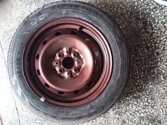 Plechové disky,s pneu - 2