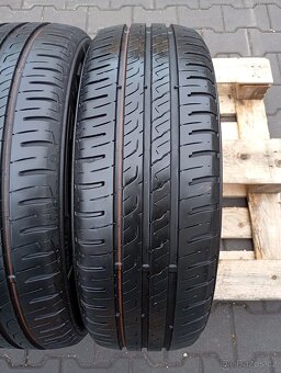 185/60 r15 4ks letních pneu Barum - 2
