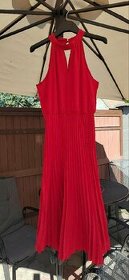 Červené plisované šaty vel. 36 - 2
