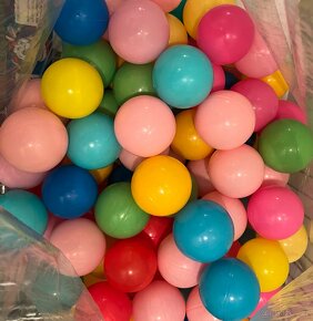 Dětské plastové míčky - 2