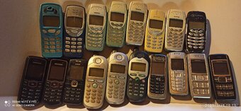 Starší mobily - 2