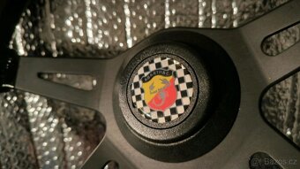 Nový sportovní volant FIAT, Abarth značky O.B.A. 38 cm - 2