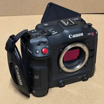 Canon EOS C70 - 2