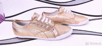SENZAČNÍ DÁMSKÉ TENISKY - PUMA - vel. 41 - 2