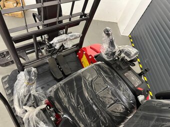 Bagr 2,0 T motor Yanmar 19Hp - 2