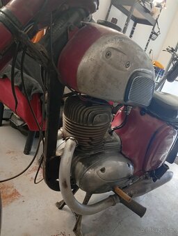Jawa 250 - 2