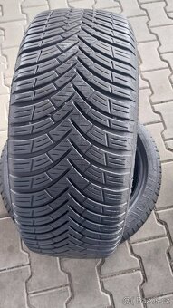 Prodám 2 x pneu Kleber 205/45/17 - 2