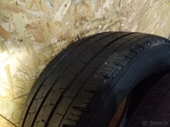2Ks Bridgestone 215/60 R16 C - 2
