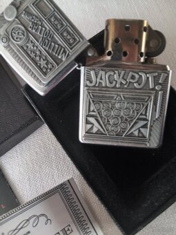 Zippo zapalovač - 2