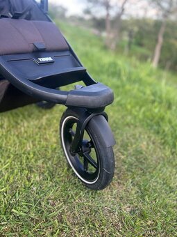 Thule Urban Glide 2 - černý, včetně korbičky - 2