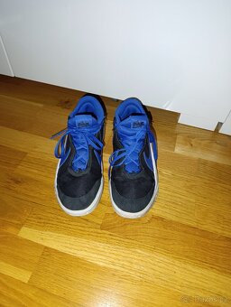 Nike basketbalové hustle 39 sportovní boty - 2