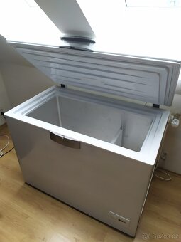 Pultový mrazák Beko HSA 24530 - 2