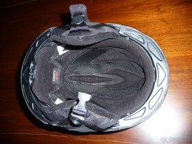 Helma GIRO a brýle UVEX - 2