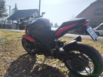 Triumph Speed Tripl 1050 - 2