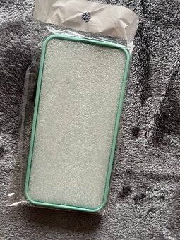 Nový kryt na iphone 13 mint - 2