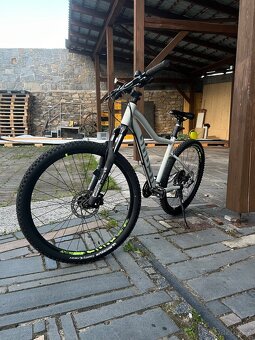 Dámské Horské kolo Ghost Lanao Essential 27.5 - 2