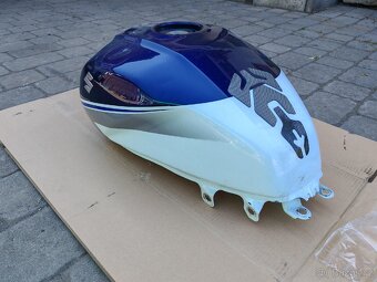 Suzuki gsx1400 - 2