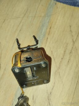 Ořezávatko ve tvaru telefonu retro - 2
