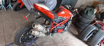 DUCATI STREETFIGHTER 848 HAVAROVANÝ - 2