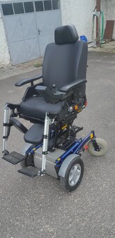 elektrický invalidní vozík - 2