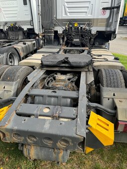 Iveco Stralis lowdeck - 2