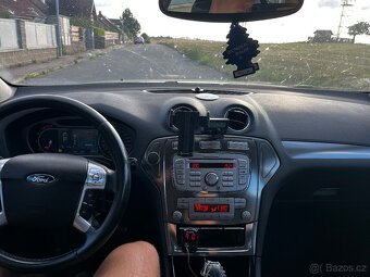 Ford Mondeo - 3200,- / týden - TAXI - 2