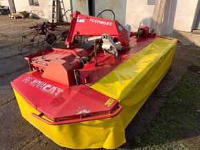 Čelní sekačka Poettinger s kondicionérem. - 2