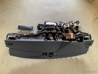 Airbagová sada Škoda Kamiq Scala s originální deskou - 2