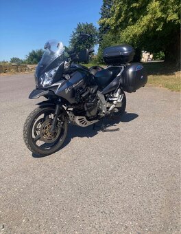 Suzuki V-Strom DL1000 - 2