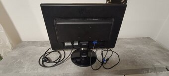 Monitor LG - 2