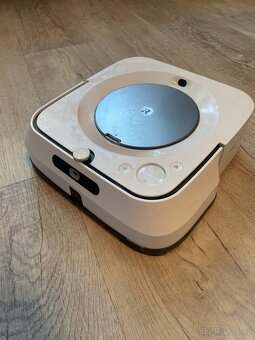 iRobot Roomba i7 a Brava Jet M6 - 2
