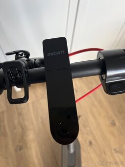 Elektro koloběžka Ducati - 2