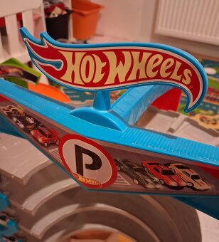 Garáž dráha pro auta Hot Wheels Ultimate Garage - 2