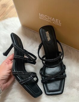 Nové dámské elegantní boty na podpatku Michael Kors Corrine - 2