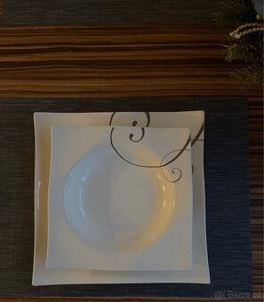 Sada 12 talířů - 2