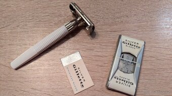 Starožitný holící strojek Gillette - 2