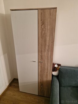Bílá skříň - 2