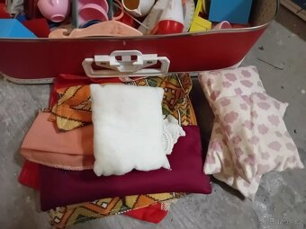 Retro nábyteček pro panenky - 2