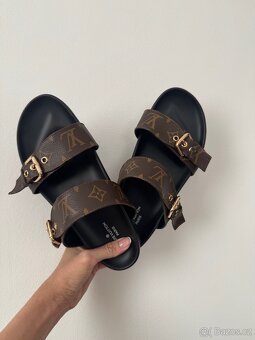 LV sandály - 2