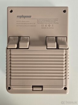 Miyoo Mini+ (retro handheld) - 2