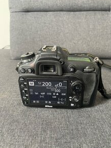 Nikon D7200 + nikkor 50mm f1.8 G - 2