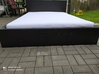 POSTEL IKEA S ROŠTEM A MOLITANOVOU MATRACÍ 140x200cm - 2