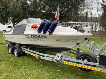 Bayliner 1952 Capri Rok Stavby 2001 Top Stav - 2