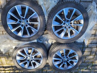 18" Zimní Škoda BRAGA Karoq 7J ET45 Pirelli 225/50/18 - 2