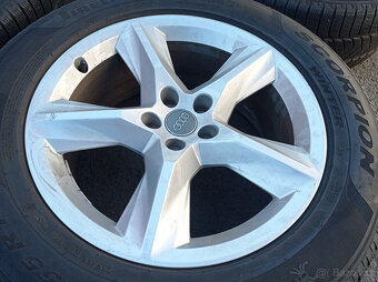5x112 Audi Q7 8Jx19 ET28 číslo 4M0601025F alu disky - 2