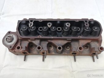 Hlava motoru Ford 1.3 fiesta, escort - 2