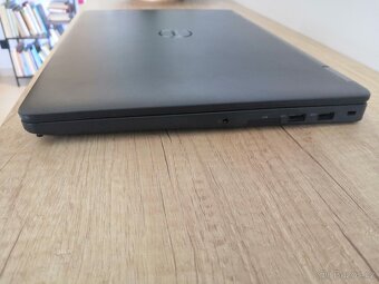 Dell 5570 i5 / 16 GB / 256 SSD / Windows 11 - 2