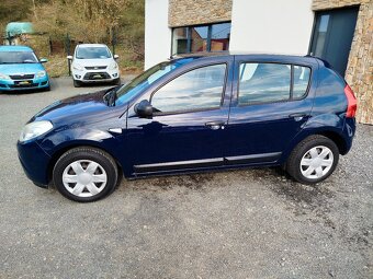 Dacia Sandero 1.2i 55kW, r.v. 2010, naj. 96.262km, 1.MAJITEL - 2