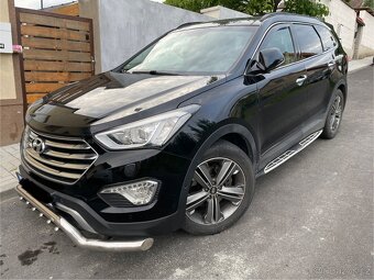 Hyundai Grand Santa Fe 2.2 CRDi 147 kW 4x4 AT, 7 míst - 2