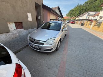 Astra H 1.6 i - 2